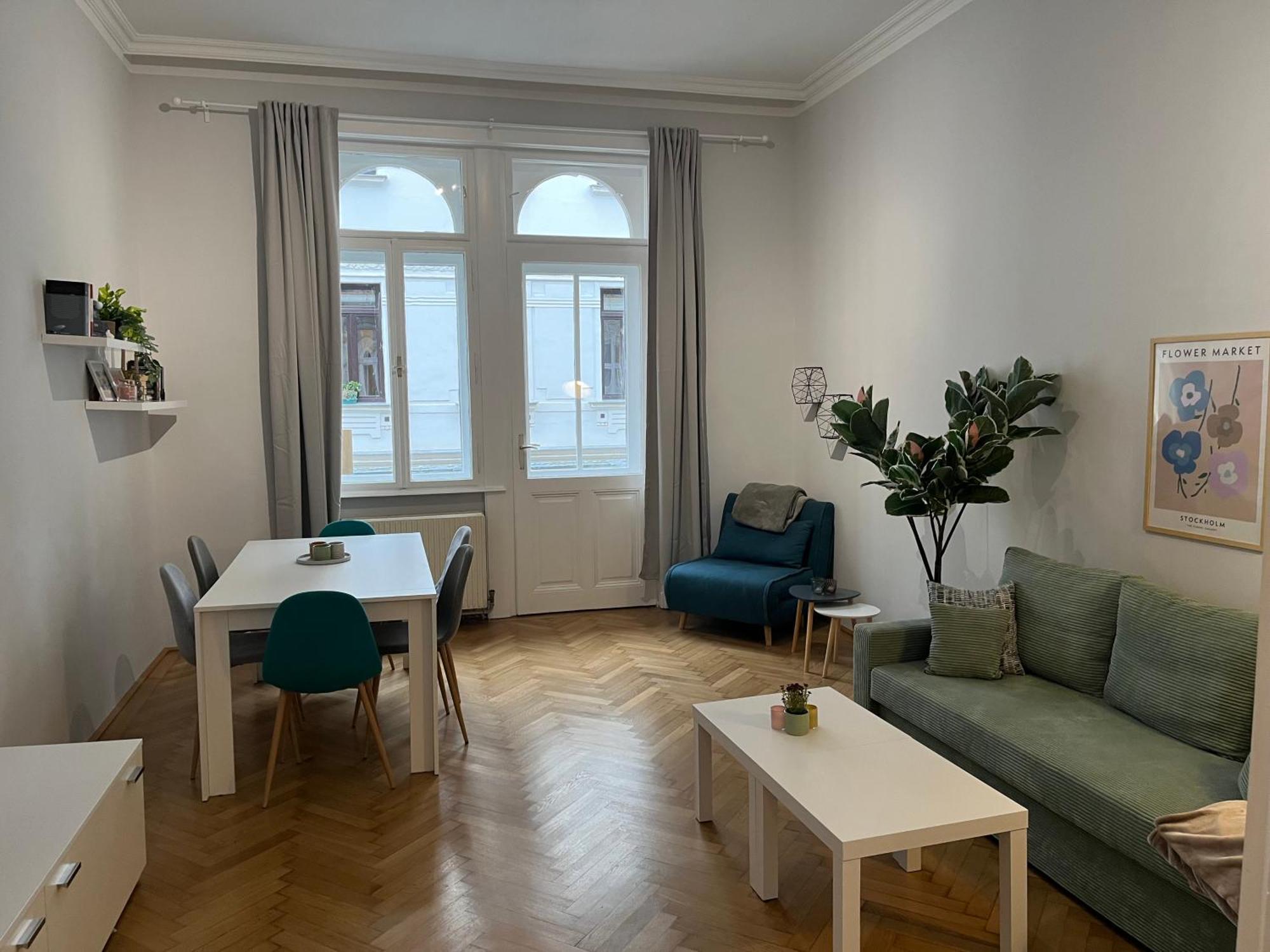 Grosszuegiger Wiener Altbau Gleich Neben Schoenbrunn Zewnętrze zdjęcie